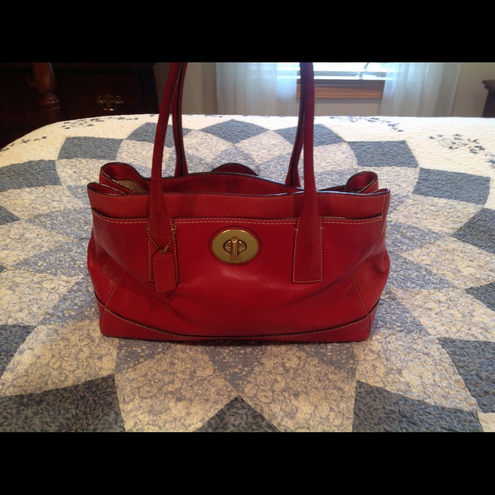 🔥🔥Beautiful Authentic COACH Bag 🔥🔥